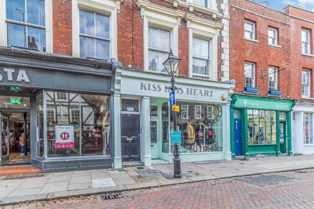 Beautiful Apartment In The Heart Of Rochester ローチェスター エクステリア 写真