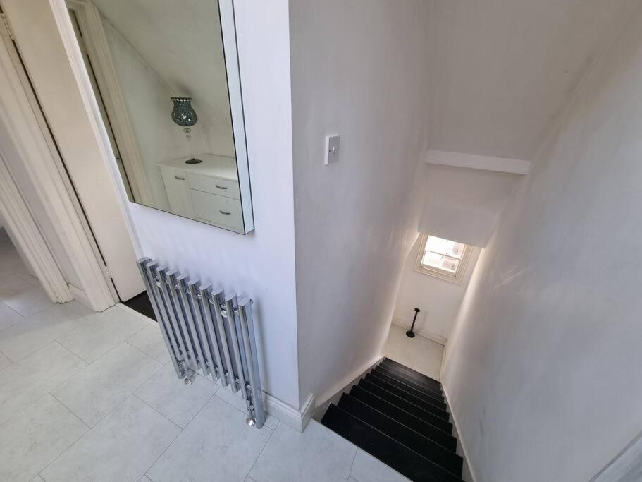Beautiful Apartment In The Heart Of Rochester ローチェスター エクステリア 写真